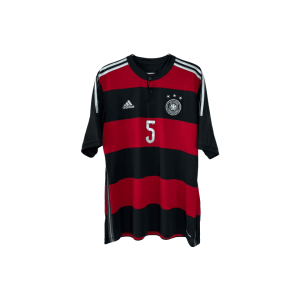 Фланелка на Германия (Матс Хумелс)